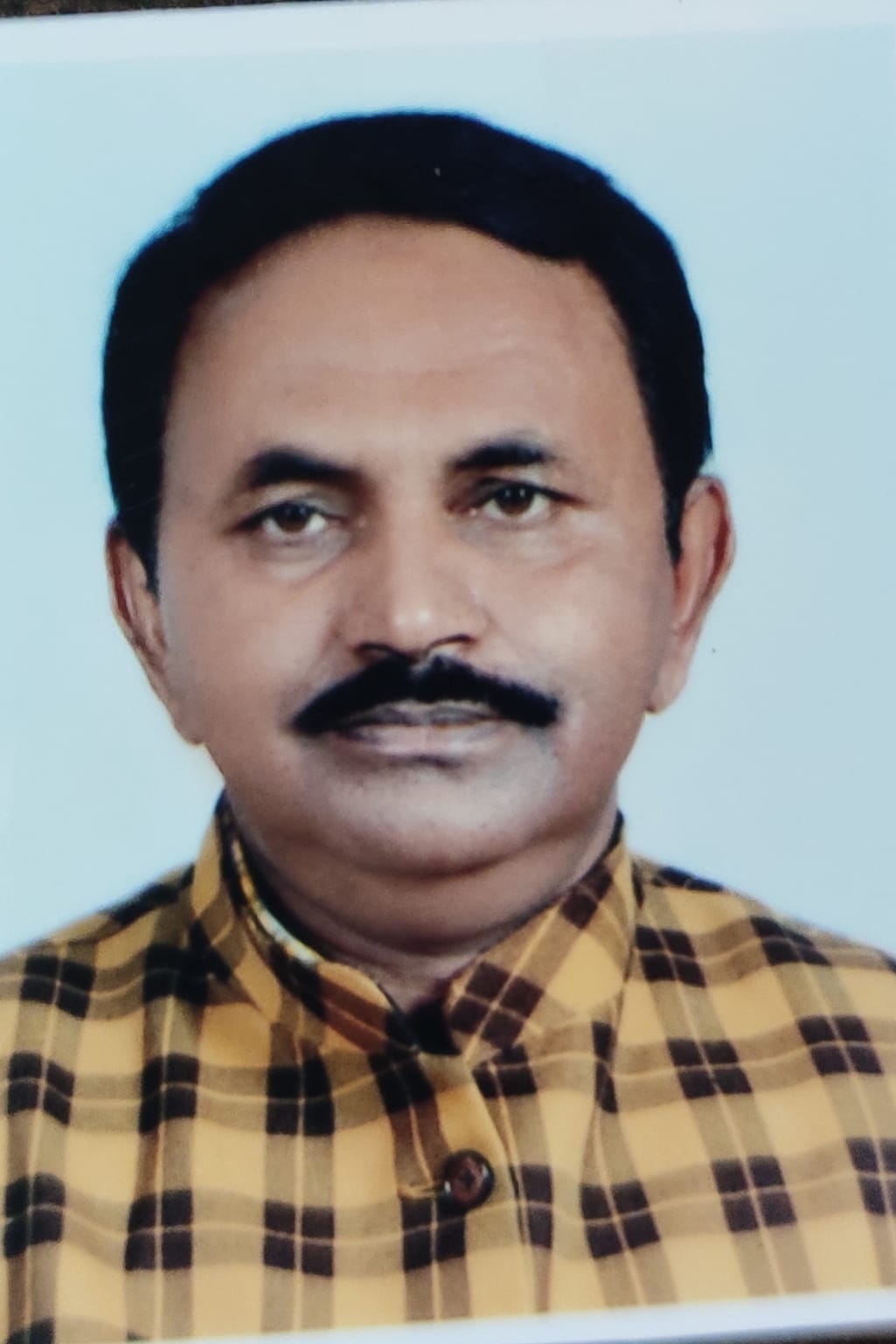 निर्देशक